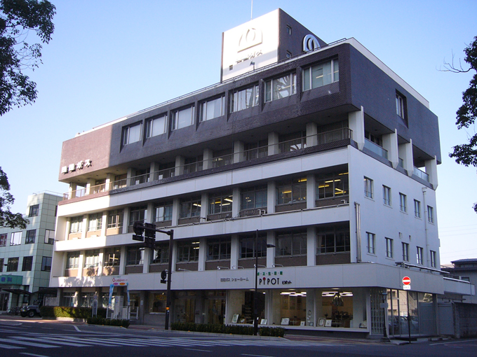 四国ガスの本社、および今治支店のガス設備工事を施工させて頂きました。